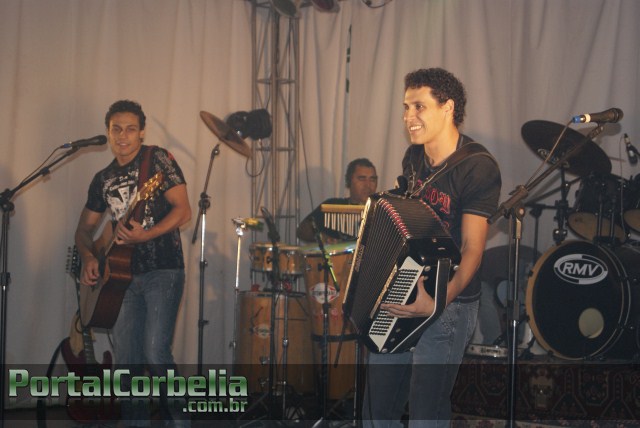 Show Baile com Everton e Alex